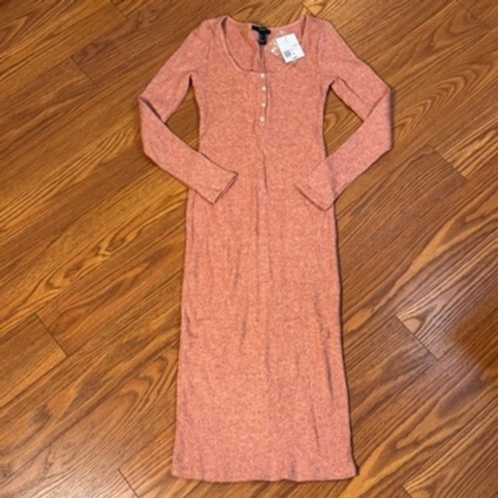 Forever 21 Women Rust Ribbed Knit Henley Long Sleeve Midi Dress Small NWT